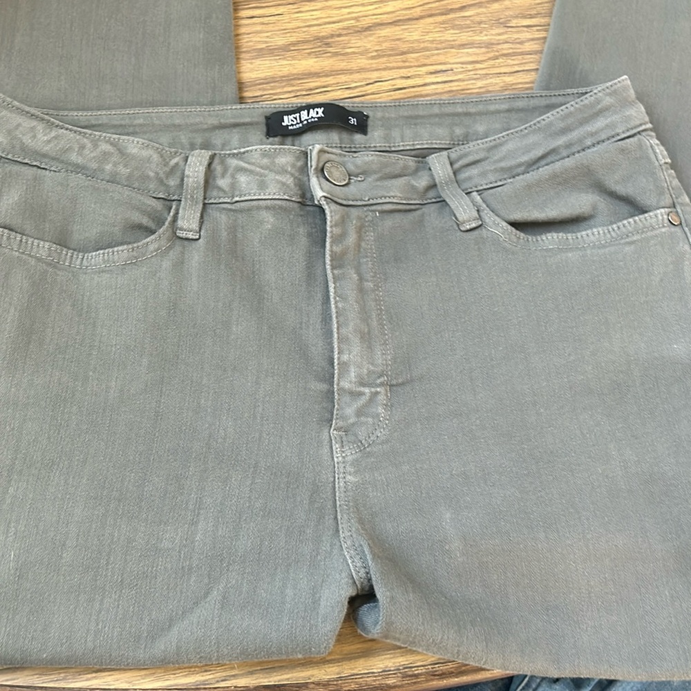 Just Black | Olive Green Raw Hem Skinny Jeans